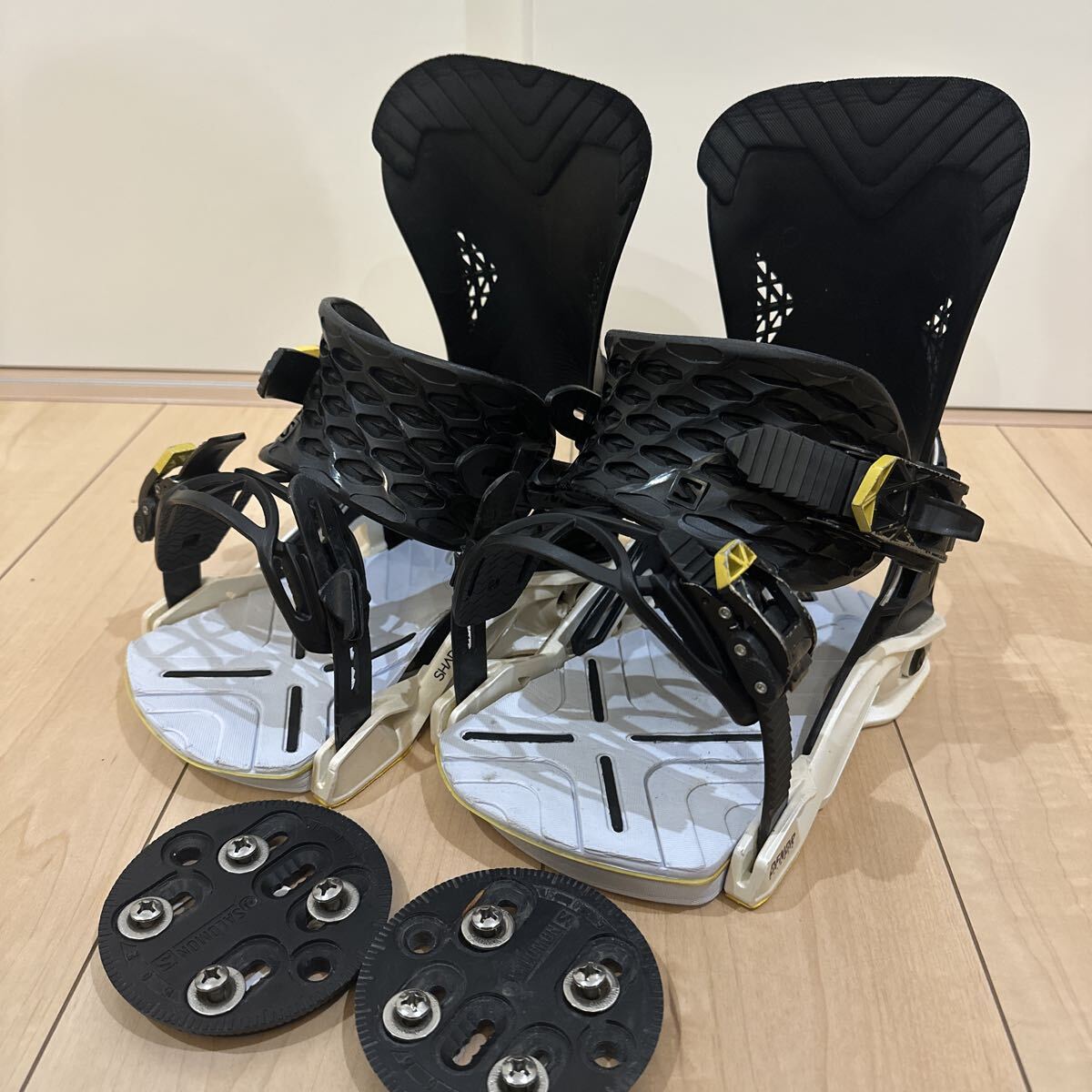 中古】SALOMON DEFENDER サロモン ディフェンダー スノーボード