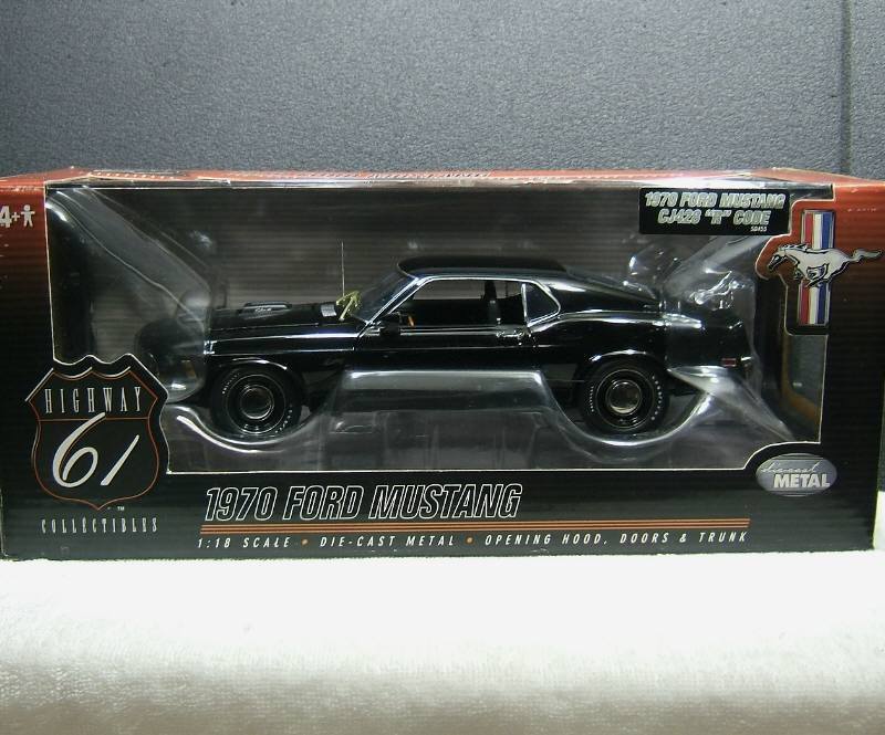 B28 TEKNO テクノ 833,4 FORD MUSTANG フォード マスタング ミニカー 1