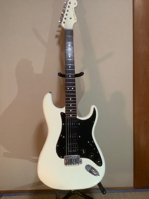 中古】レア！お探しの方に！ Fernandes ST-65JL♯3 Jake e leeモデル