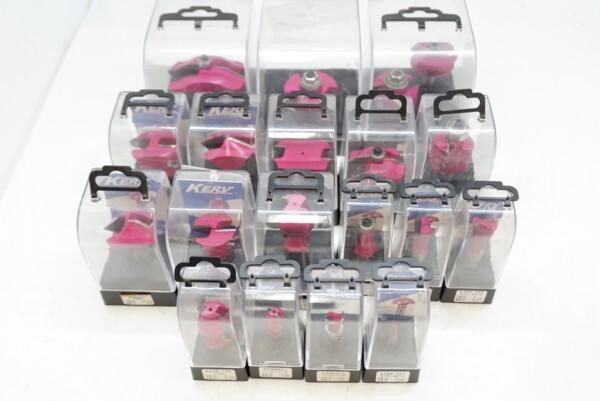 新品】正規品 FCSフィン用 FUSION フィンBOX フィンボックス プラグ