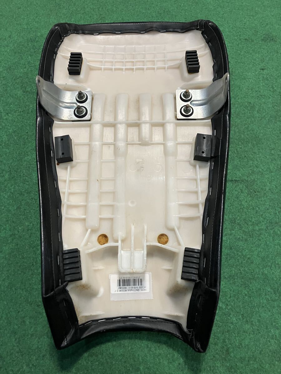 スズキ・バンバン200 純正タックロールシート (VanVan200)の落札情報