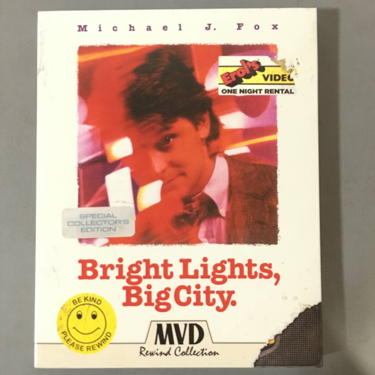 新品】フィービー・ケイツ 直筆サインフォト ケース証明書付の落札情報