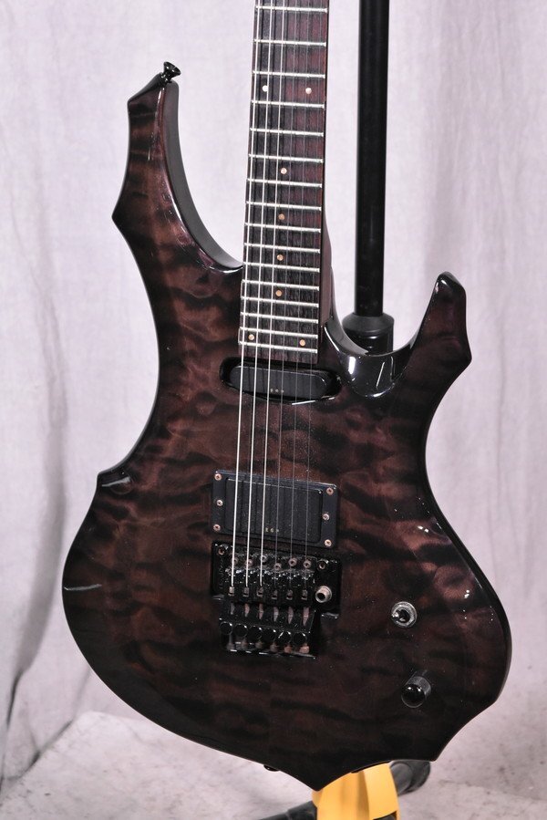 中古】EDWARDS(エドワーズ) E-RV-148 / EMG搭載 スルーネック構造の