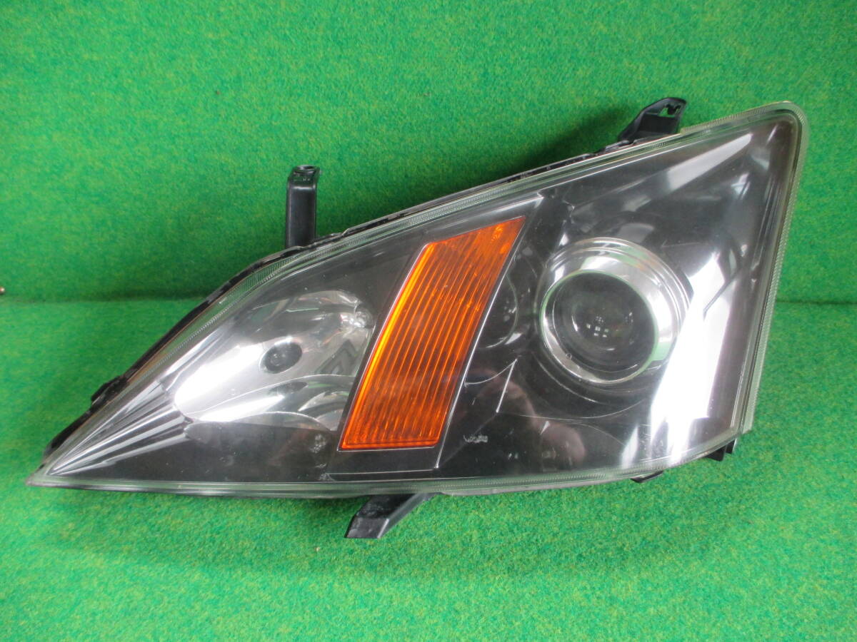 中古】[中古] H12/2 トヨタ WILL VI GH-NCP19 右ヘッドライト 品番