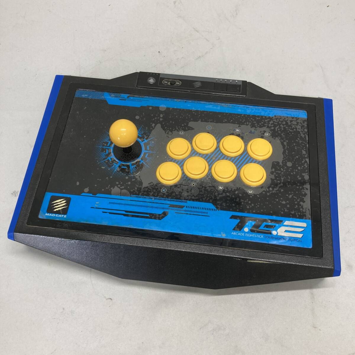 再出品！！値下げ！！改造！！PS4対応！！MADCATZ！！HORI基板