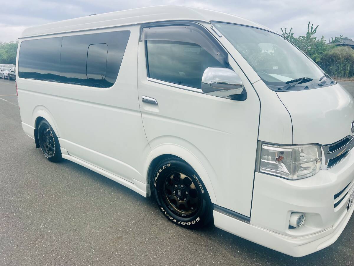 ハイエース/200系/スーパーGL専用 リアガラス用窓埋めパネル・左右 