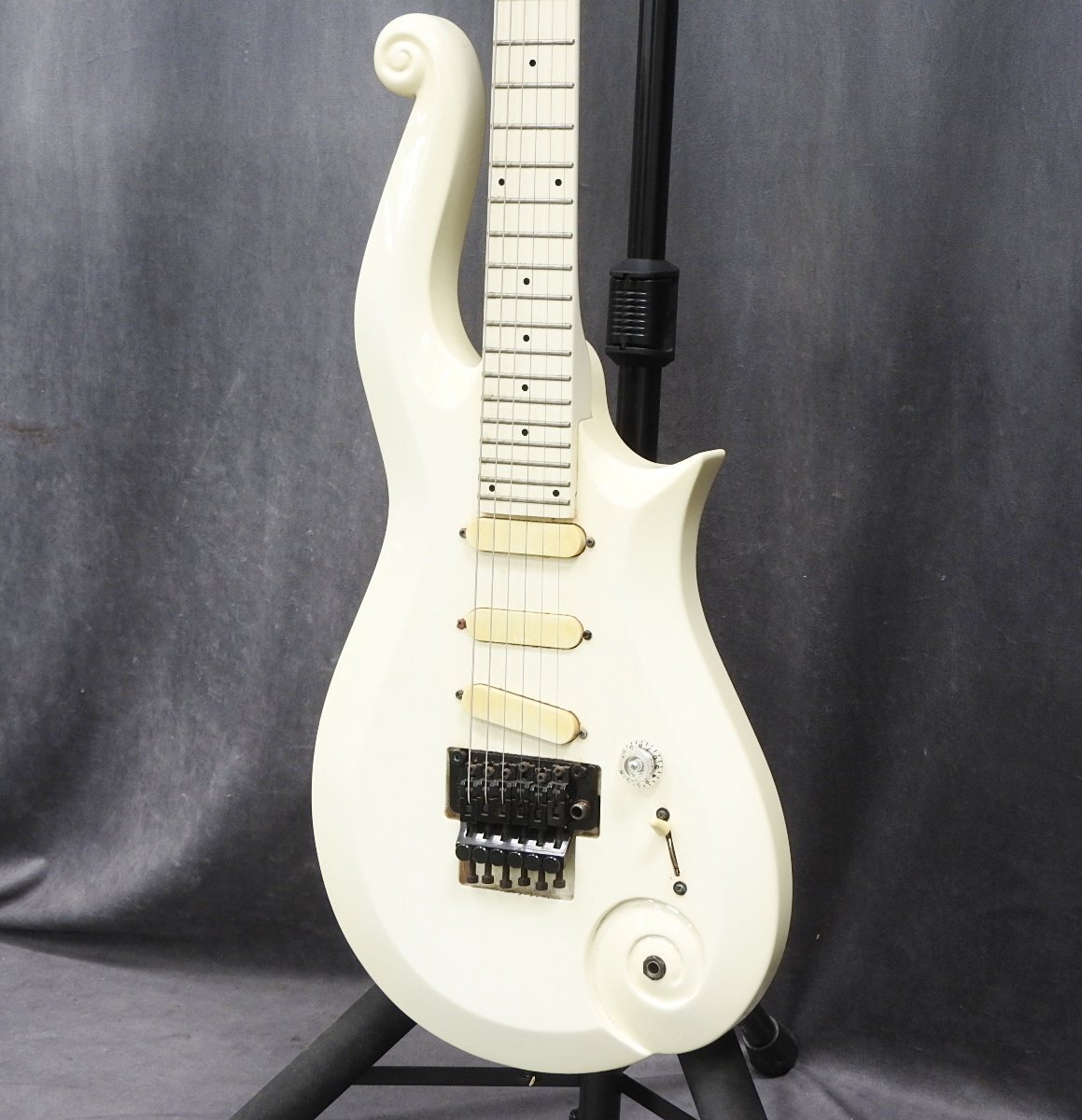 EDWARDS E-JV-95 LUNA SEA J-model バイオリンベース ☆極上品☆の落札