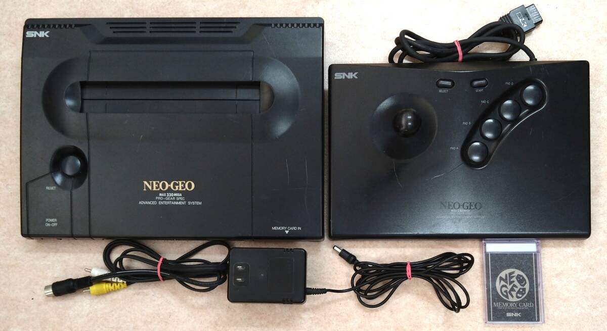 ☆中古美品 NEOGEO(ネオジオ) アナログRGB変換、S端子変換アダプター 