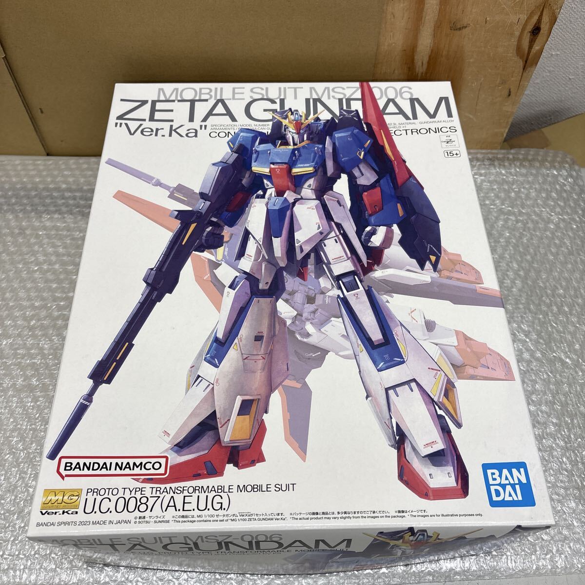 バンダイ 1/100 Zガンダム 未組立品 （ゼータガンダム 旧キット）の