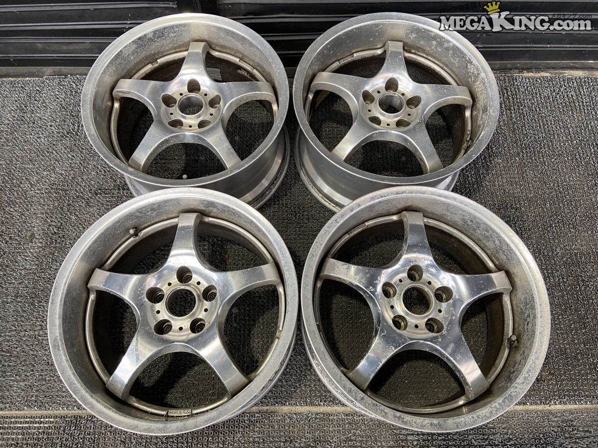 ENKEI サーキュラー GTA 17インチ 8J +34 PCD114.3 5H 215/50R17 4本