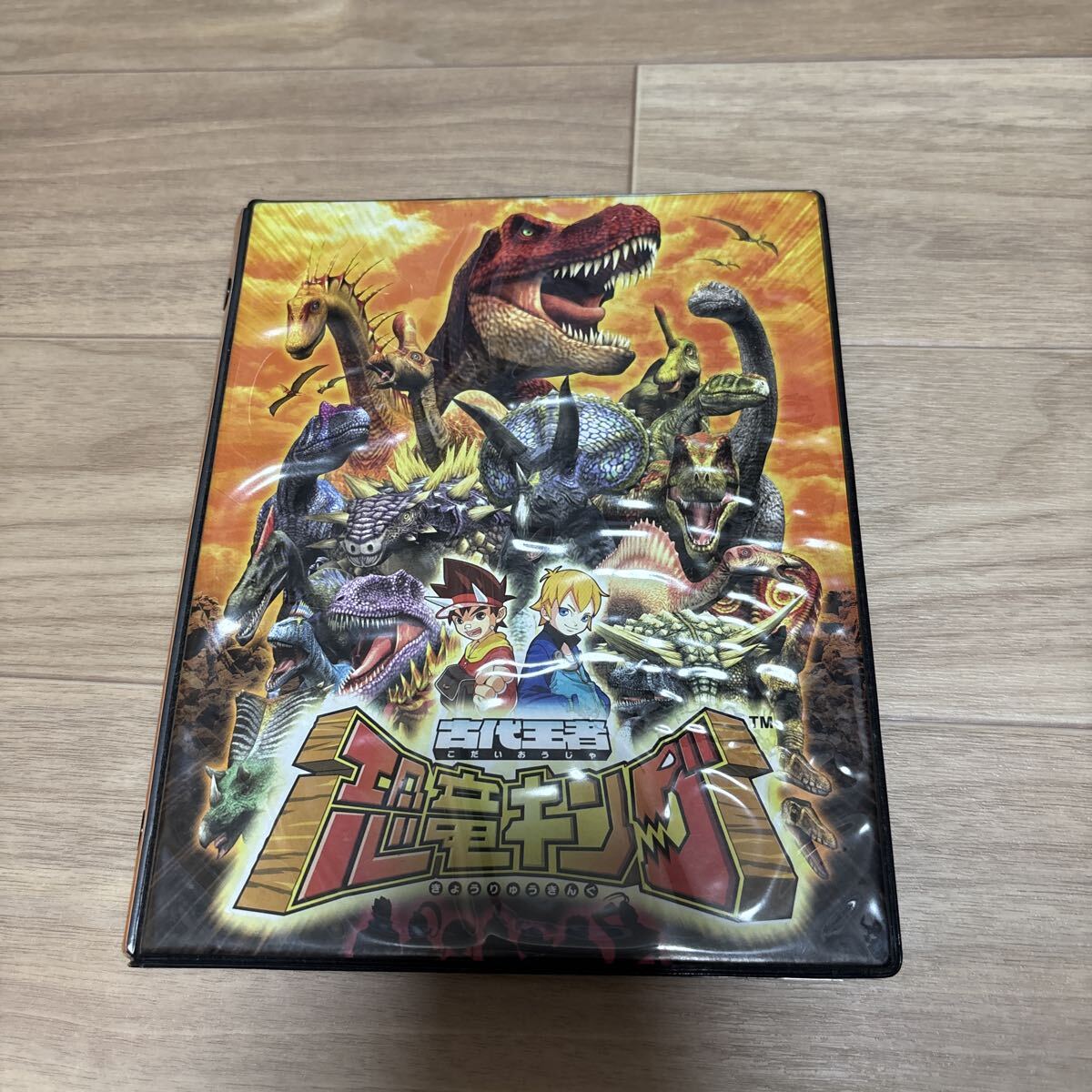 新品】甲虫王者ムシキング ファイル 2006オフィシャルカードホルダーM