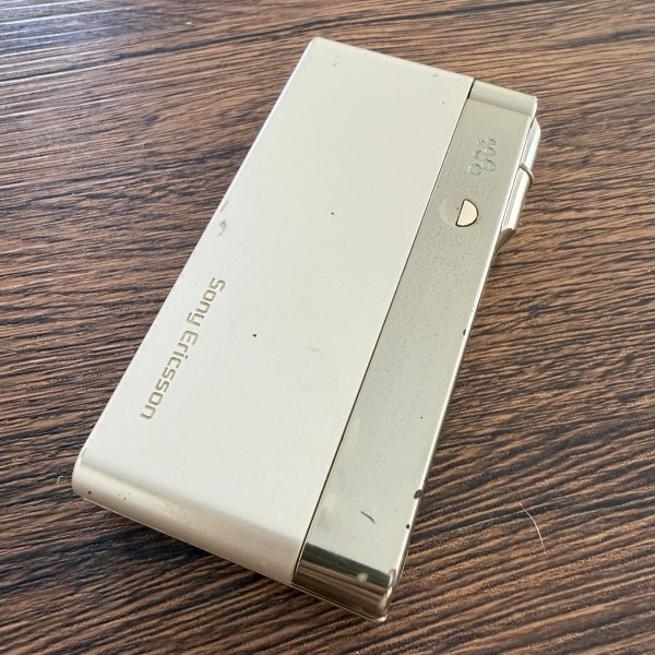 au WALKMANケータイ W42S ＃7 Sony Ericsson ガラケー 簡易動作確認