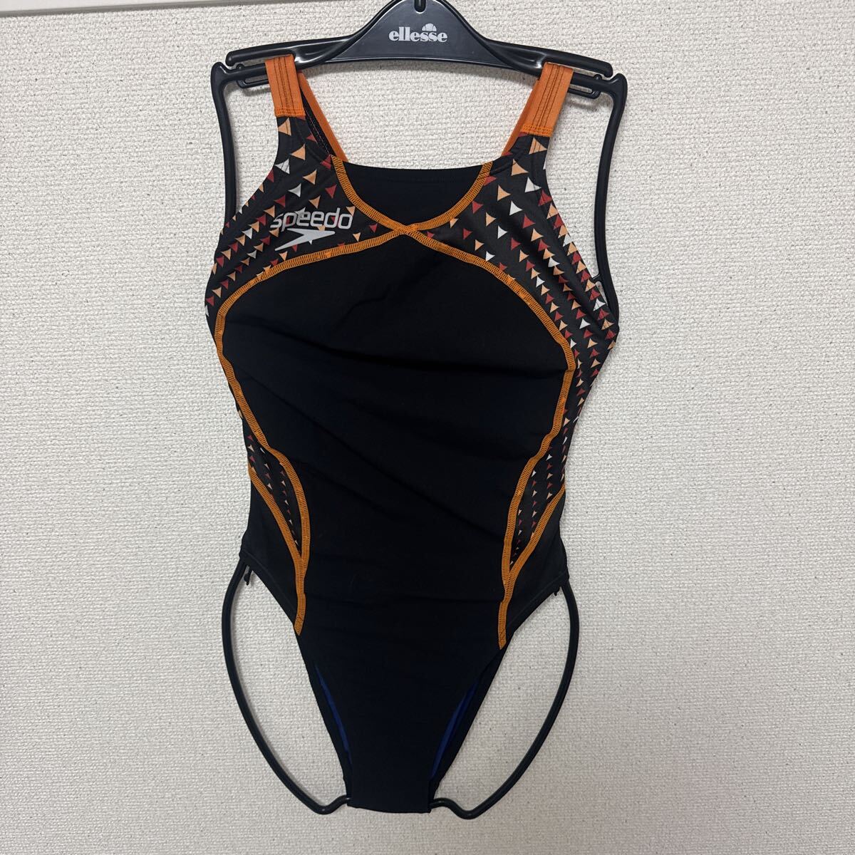 中古】【条件付き返品可能】 speedo スピード 競泳水着 ハイカット