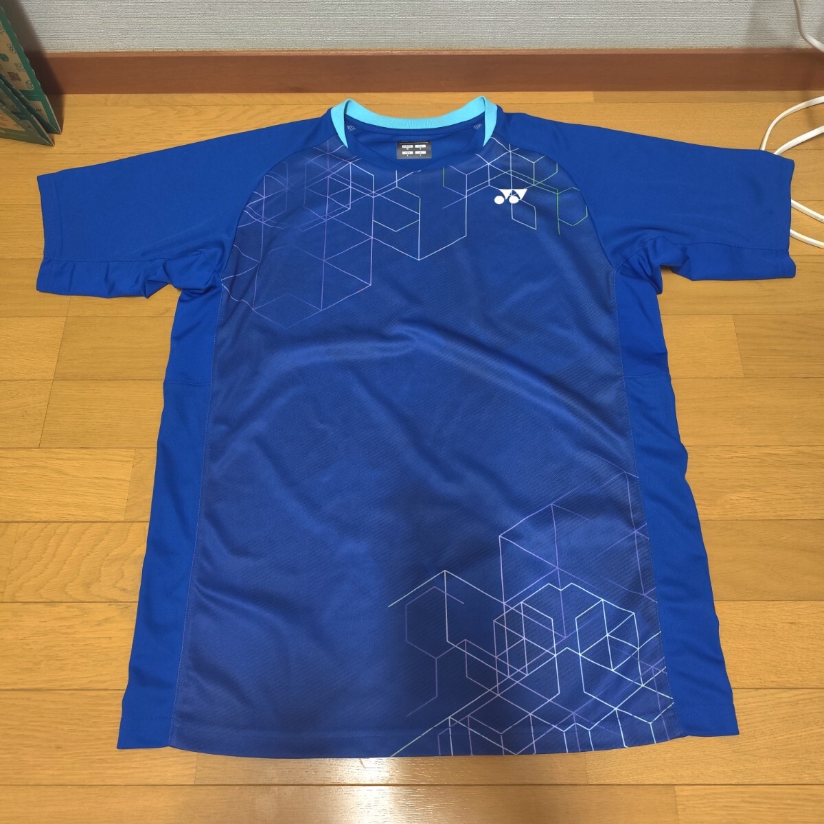 中古】埼玉栄高校 バドミントン部 ユニフォーム 黒橙白 Mサイズの落札