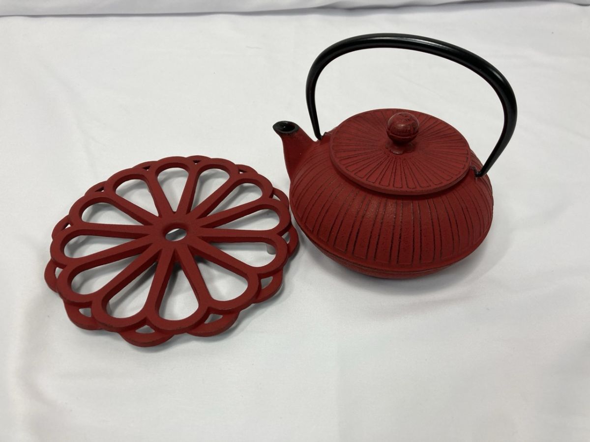 美術品・アンティーク・コレクション ピンク 鉄瓶 鍋敷き付き アン