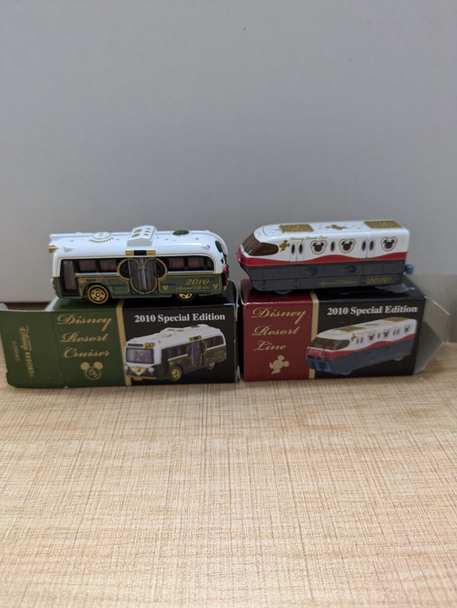 新品】TDR・東京ディズニーリゾートクルーザー・エンブレム・カー