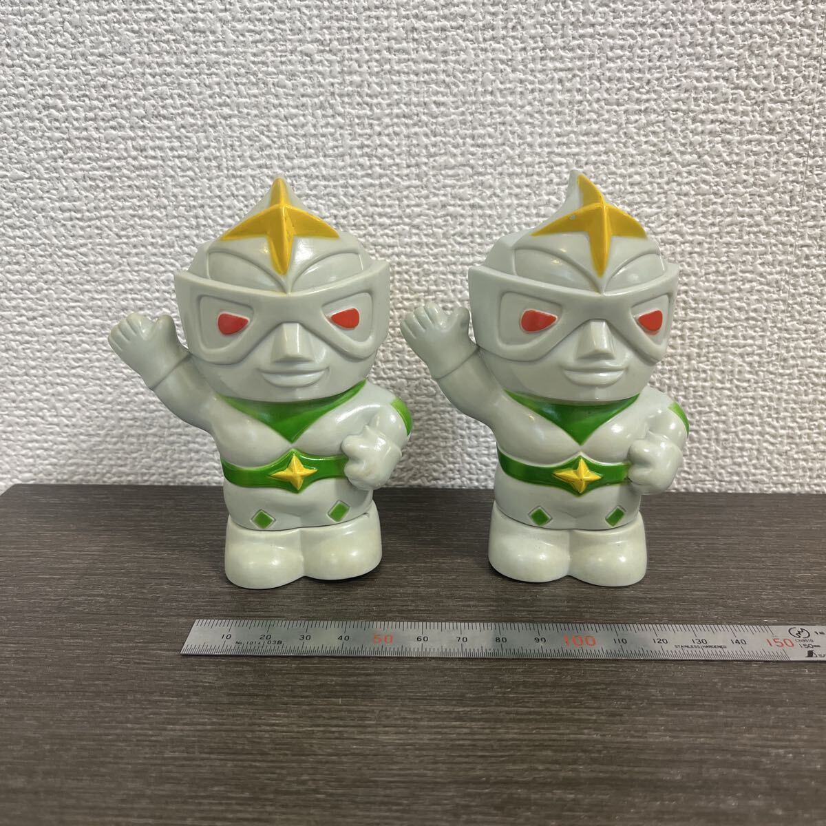 □昭和当時物ソフビ製貯金箱 岩谷産業ゴキドン＠円谷プロ 非売品