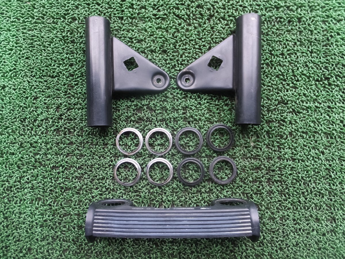 GT380 GS400 GS400L RG250 SUZUKI ザリ 当時物 純正品 エンブレム 三又