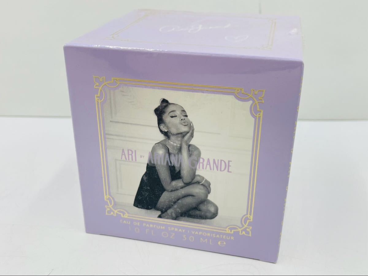アリアナ・グランデ Ariana Grande 直筆サイン入り写真 証明書付き