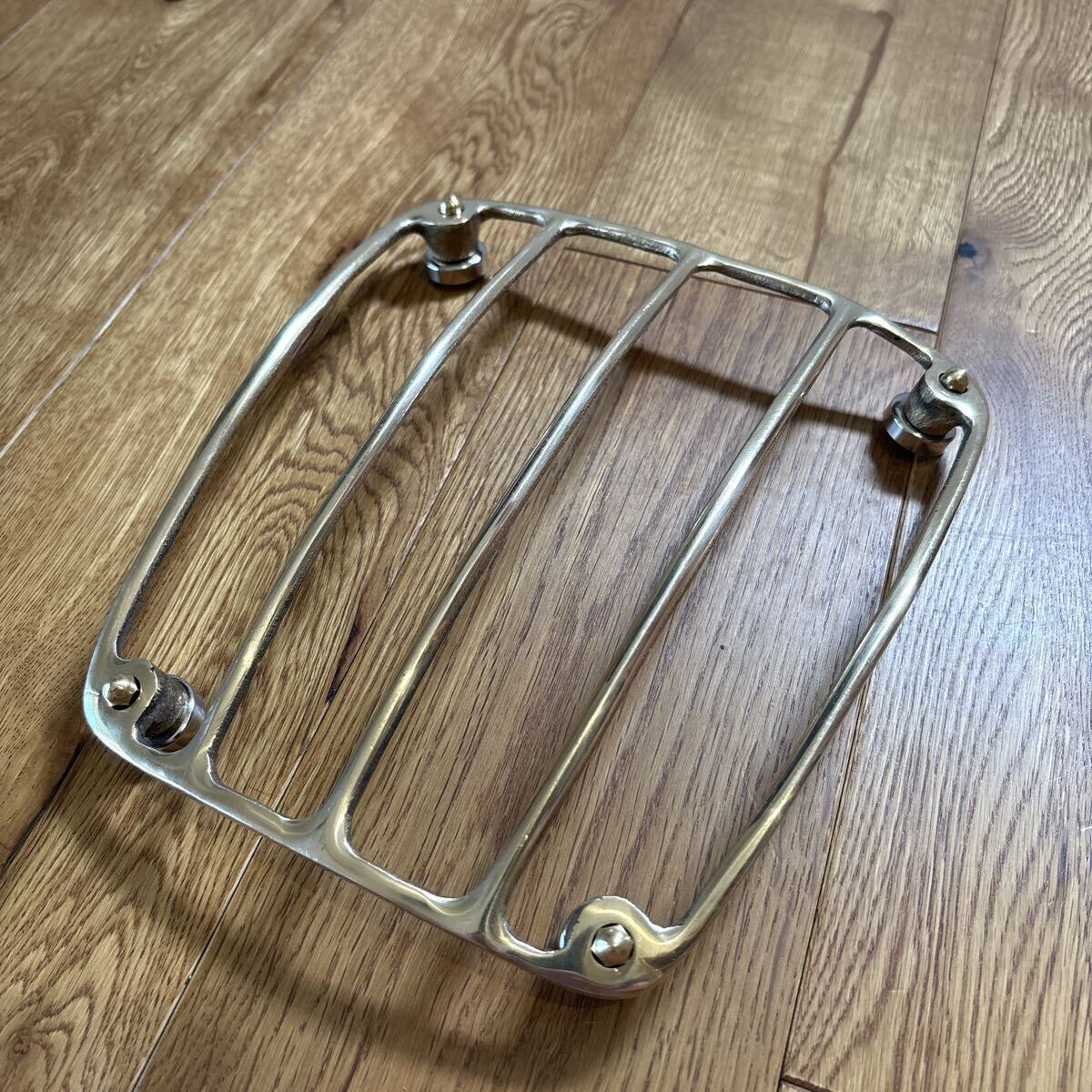 新品】未使用 トライアンフ パーセルグリッド タンクキャリア 荷台