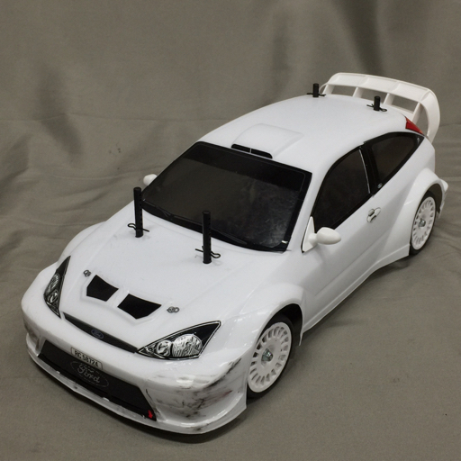 タミヤRCラリーカー、フォードフォーカスRS WRC01 スペアボディー塗装