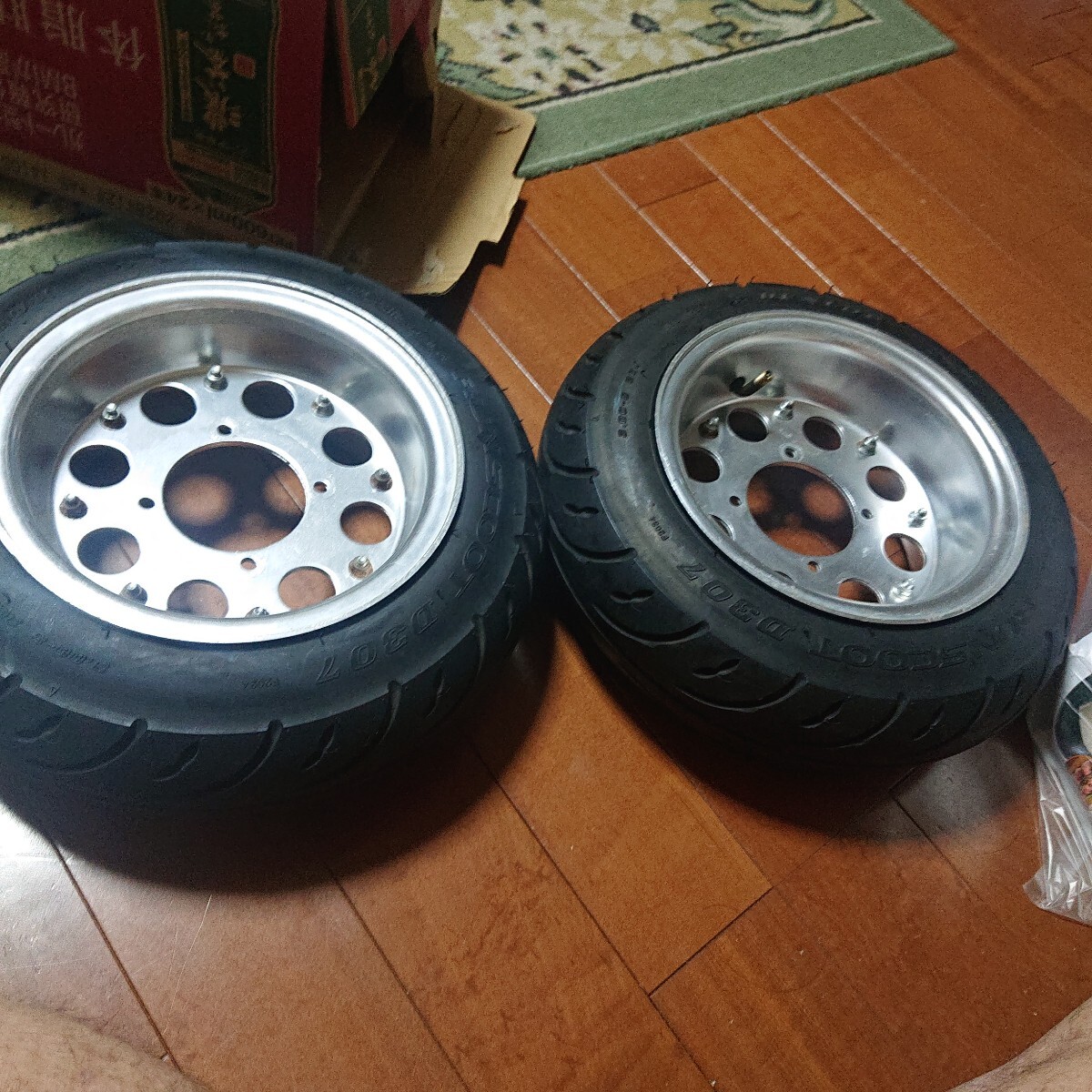 モンキー系　ゴールドホイール 前後セット 10インチ　中古 新品】キタコ10インチゴールドホイール新品未使用品（検索モンキー