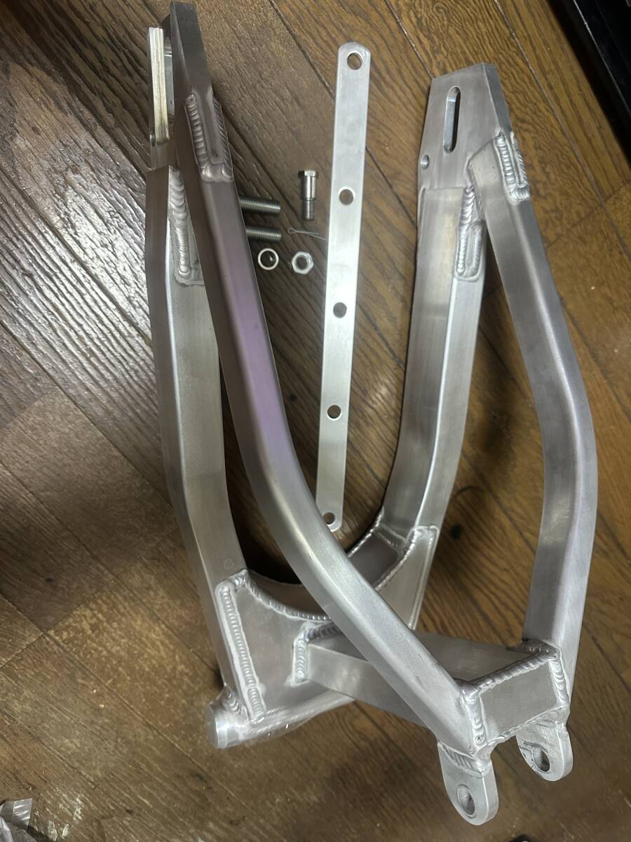 中古】スズキ GS400 ウエダレーシング 当時物 スイングアーム ウエダ