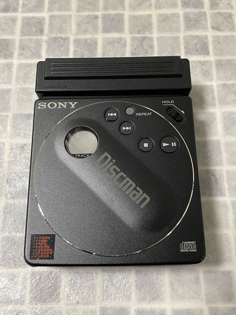 SONY カー ディスクマン D-800K / 車用マウントアーム CPM-203｜Car