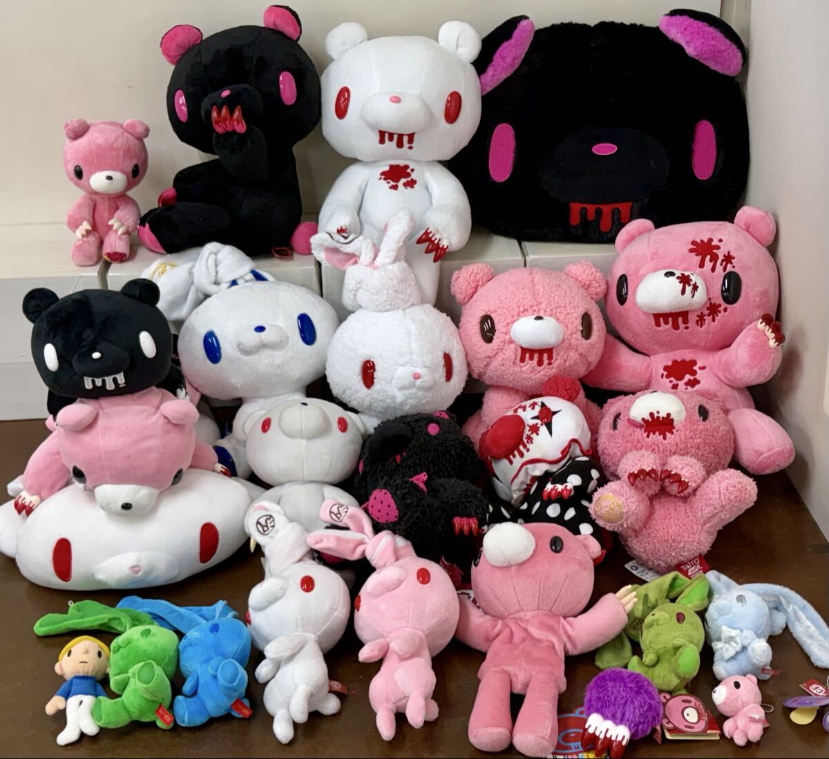 チャックスGP グルーミー 腕 爪 手 BIG ぬいぐるみ 手が入る コスプレ
