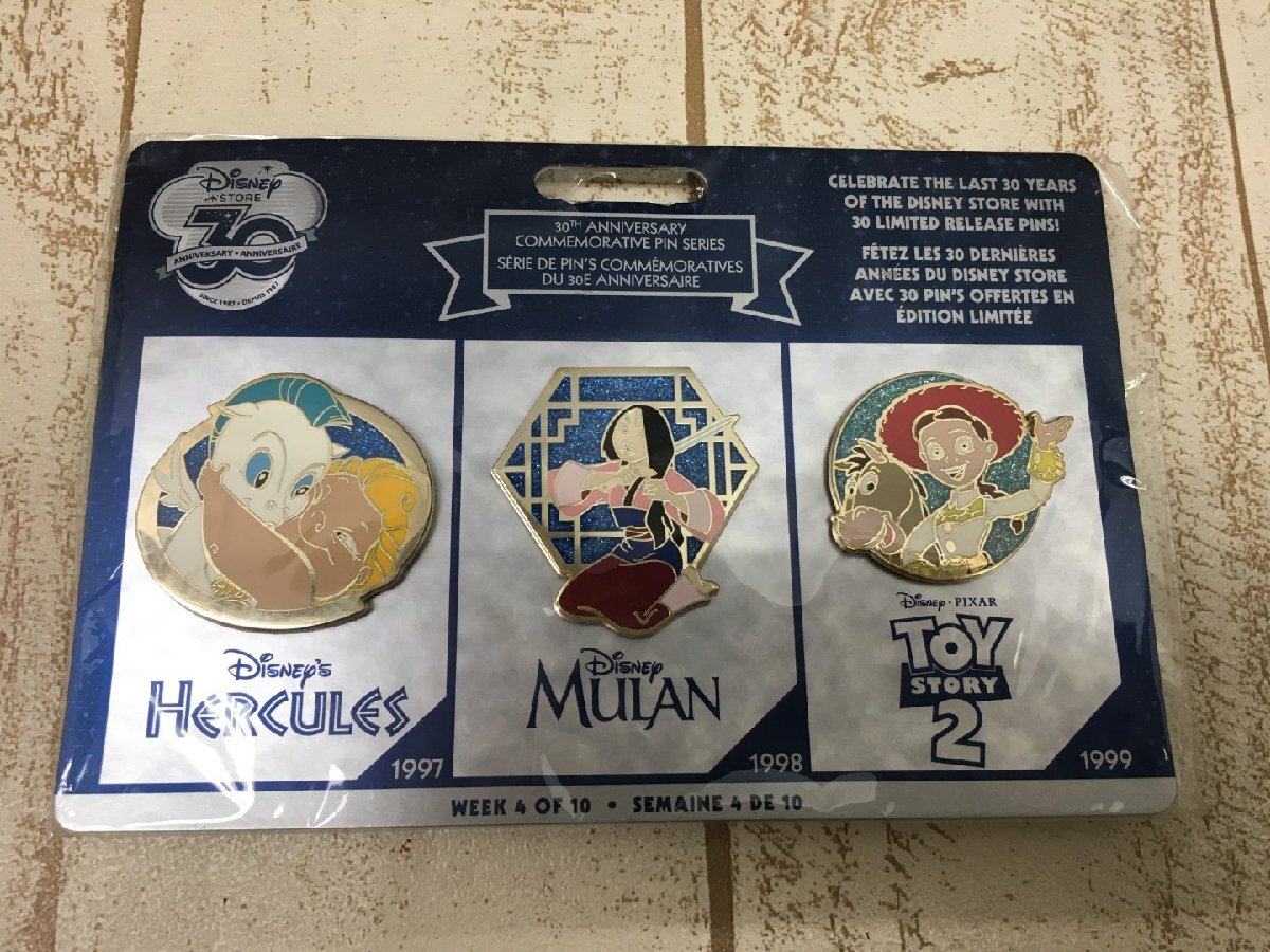 新品】ディズニー ピンバッチ ピンバッジ ヘラクレス メガラ メグ