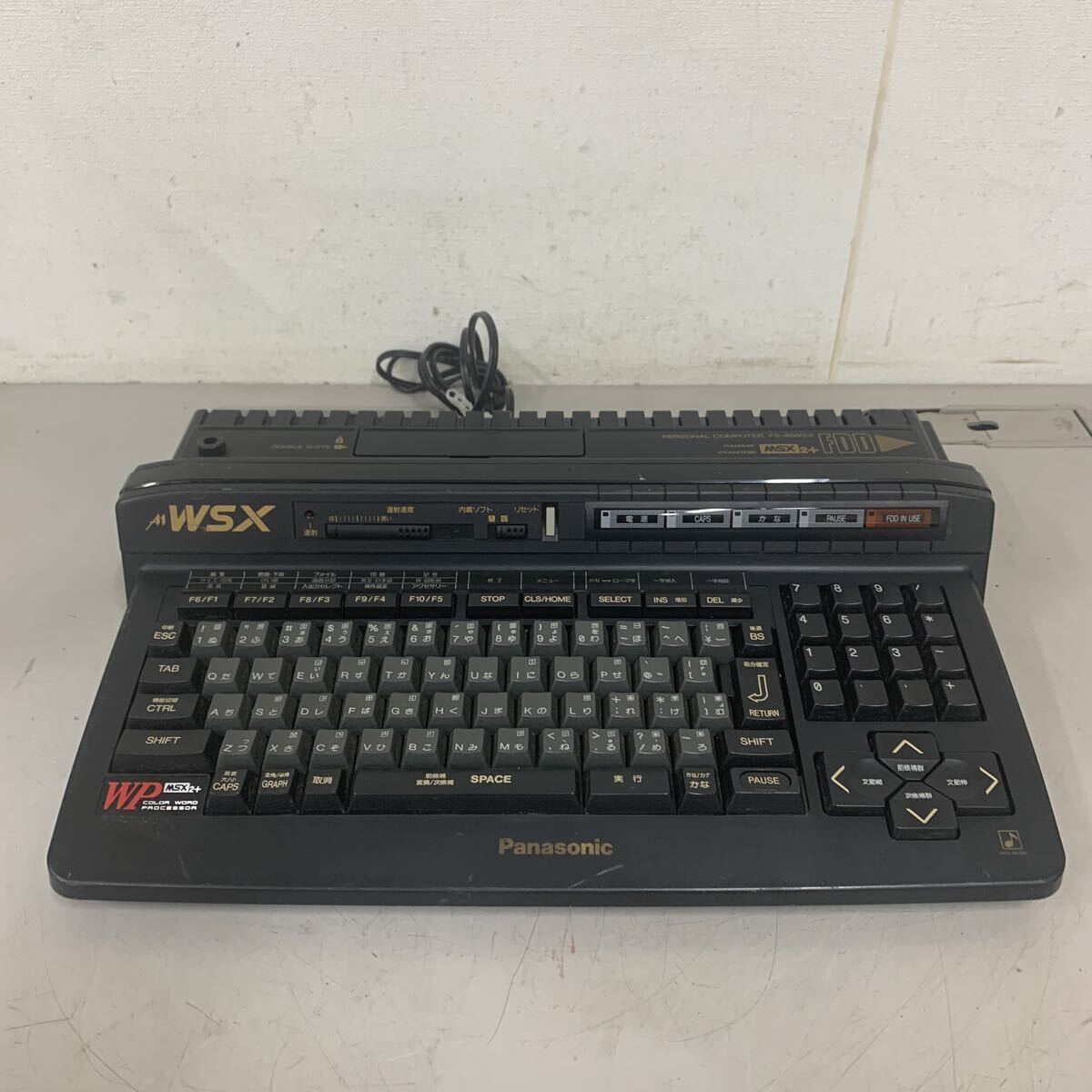 鷲尾いさ子【Panasonic パーソナルコンピュータ Panacom M 500／700