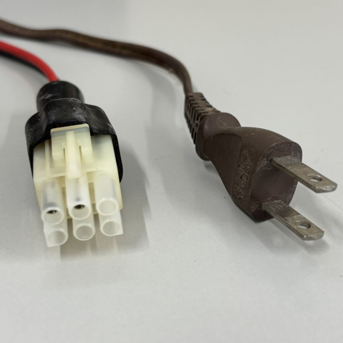 全体的に状態が悪い】直流安定化電源 DC POWER SUPPLY アルインコ