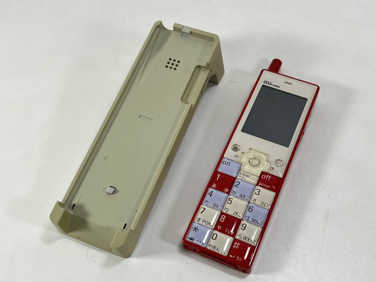 中古】B4010▽ au KDDI 初代 INFOBAR ニシキゴイ 赤 本体 ケータイ