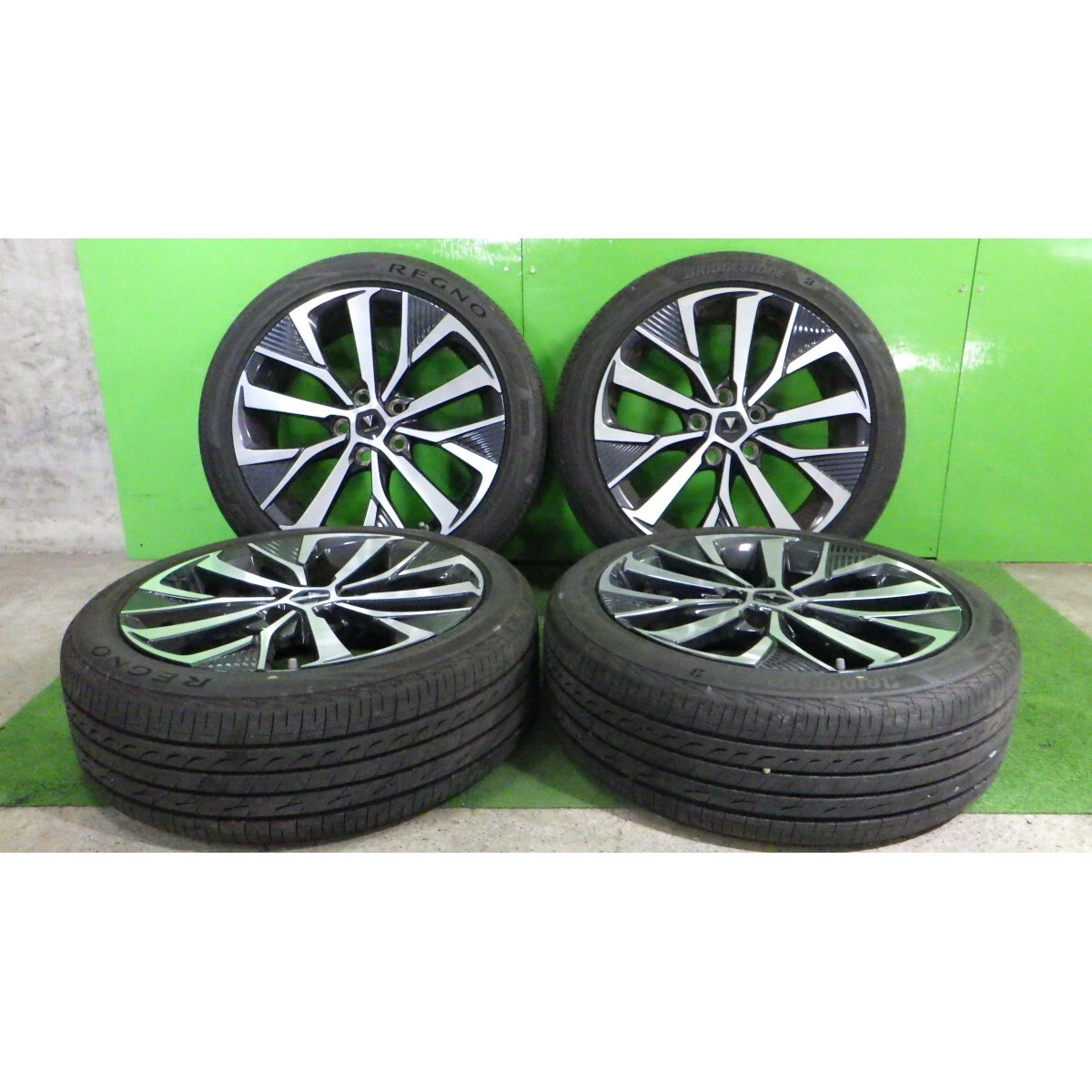 SSR FFT-R （GTX03 TG3R） 18x9.5J 5H 114.3 +22 Φ73 1本/札幌市手渡し