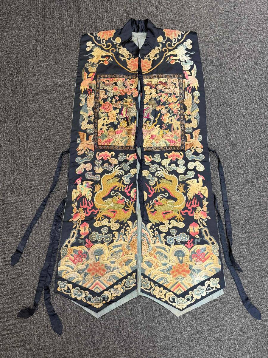 希少！李朝【胸背/ヒュンべ】絹双鶴文刺繍画 額装 図録掲載類似品 古布