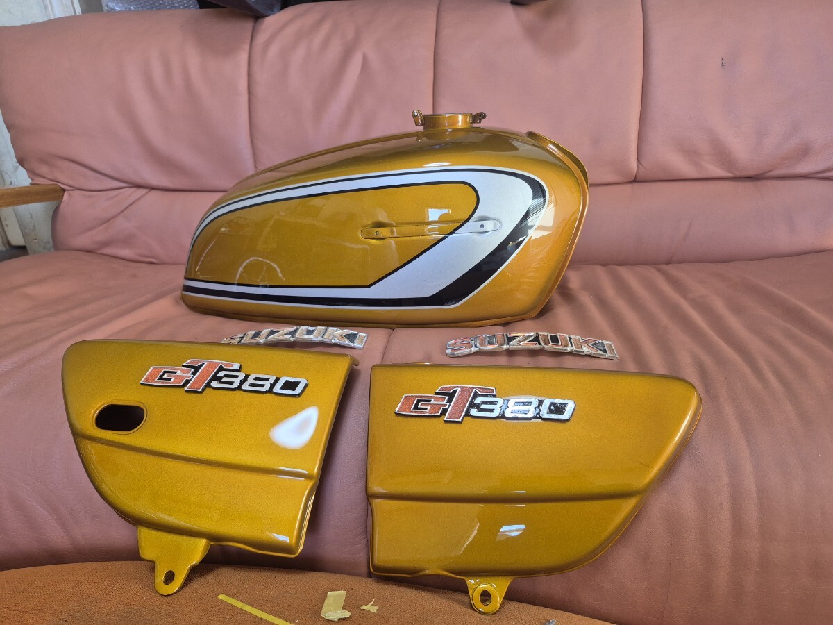 GT380 サイドカバーエンブレムの落札情報詳細 - Yahoo!オークション
