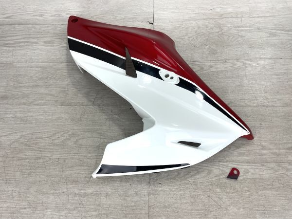 HONDA CB400SB（NC39 NC42）スーパーボルドール用 純正アッパーカウル
