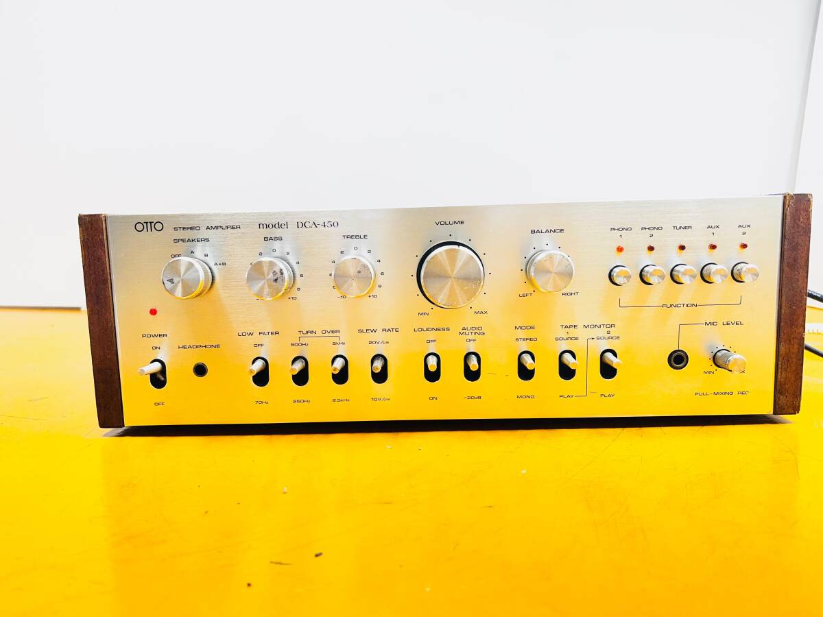 ☆OTTO (SANYO) プリメインアンプ DCA-401☆通電確認済☆ジャンク扱い