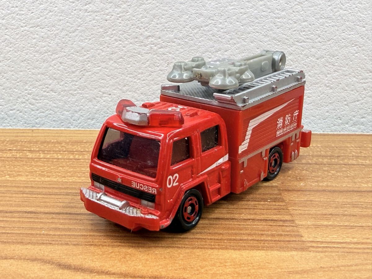 中古】動作確認済 トミカ ハイパーレスキュー3号 II型 特殊削岩工作車