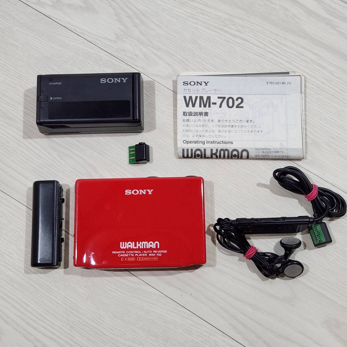SONY WALKMAN CASSETTE PLAYER WM-504 希少スケルトンウォークマン
