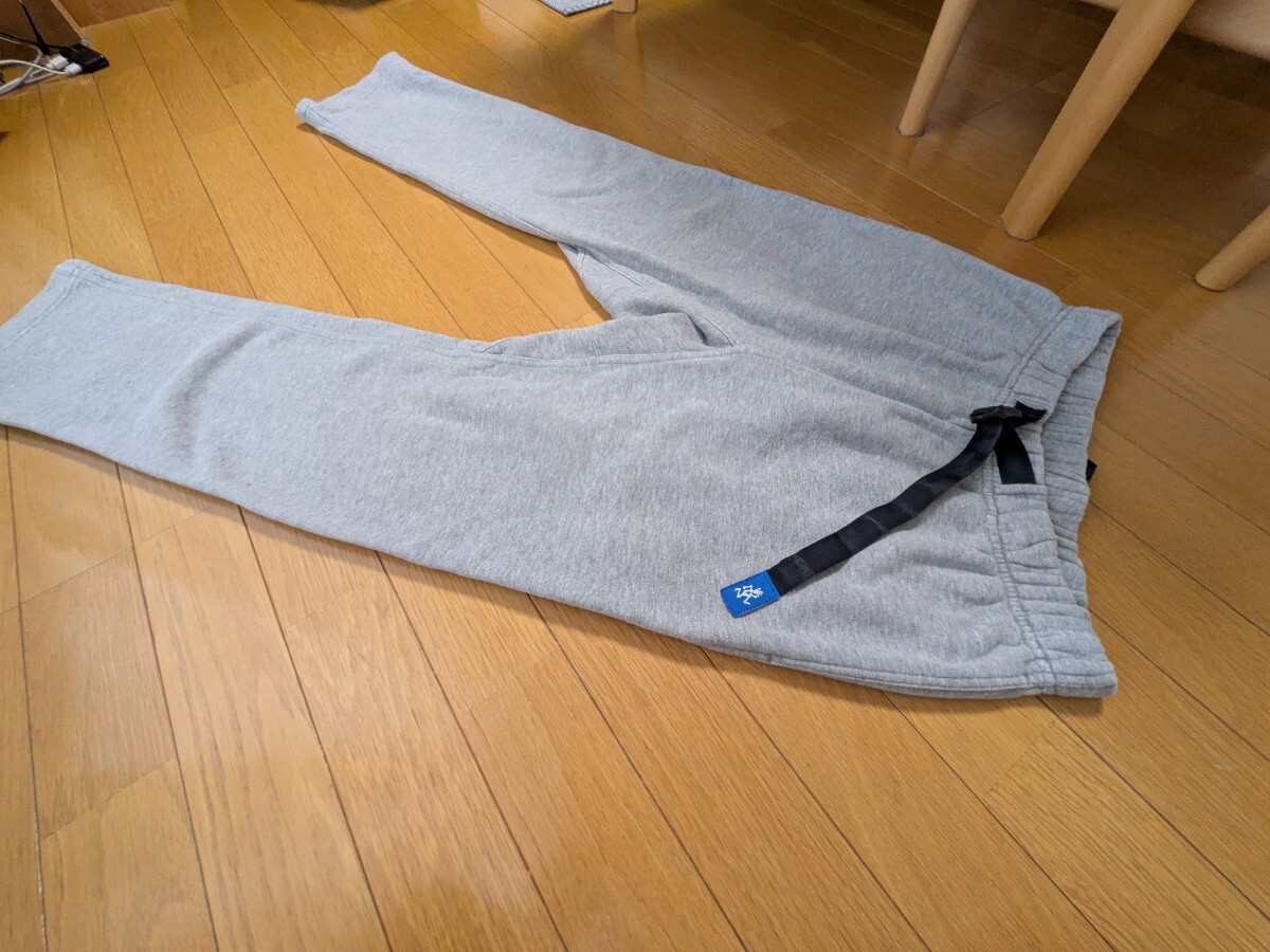 新品】福岡限定 内田洋一朗 Never Mind ステッカー 2枚セットmogno6
