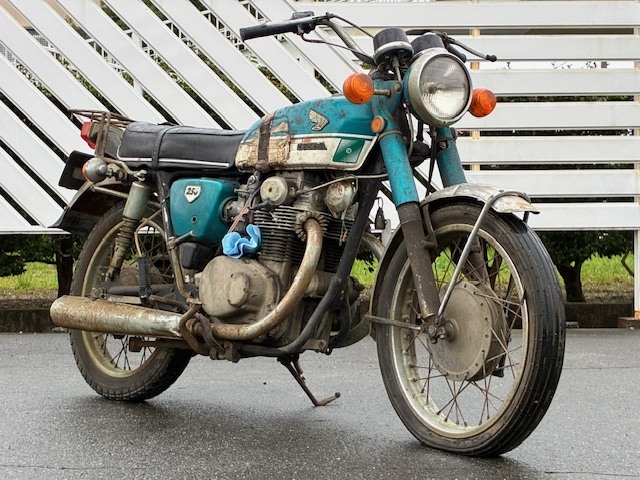 新品】ホンダ CB750FOUR プラモデル 新品 Dream 1/8 スケール ドリーム