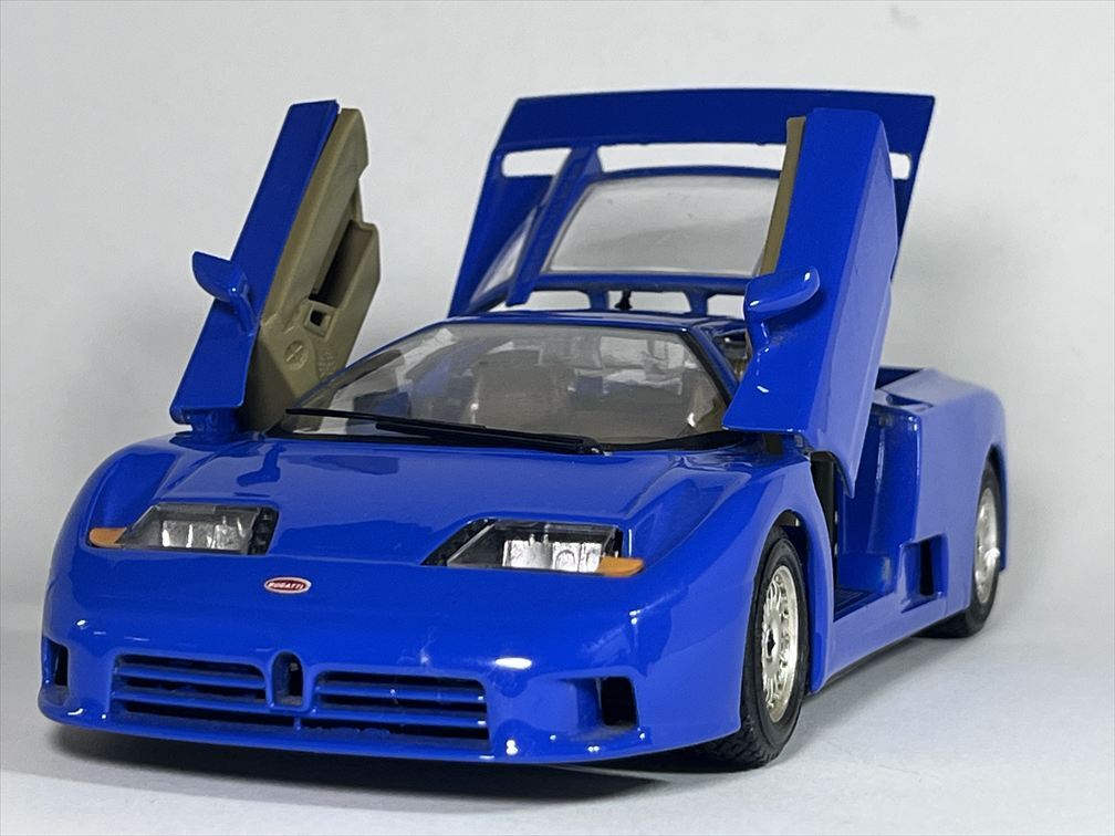 100円スタート!ジャンク品【POCHER】1/8 BUGATTI 1932 Coupe De Ville