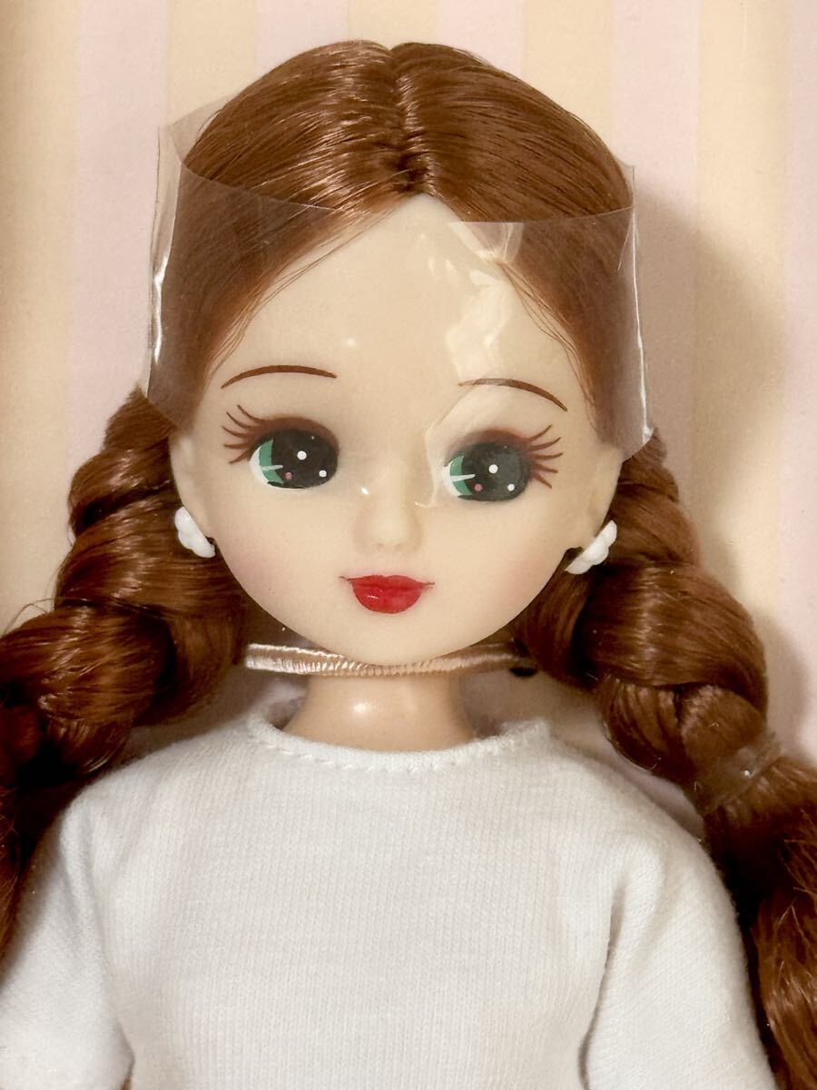 新品】【新品】リカちゃん-5（日焼け肌）＜NO.11875＞リカちゃん