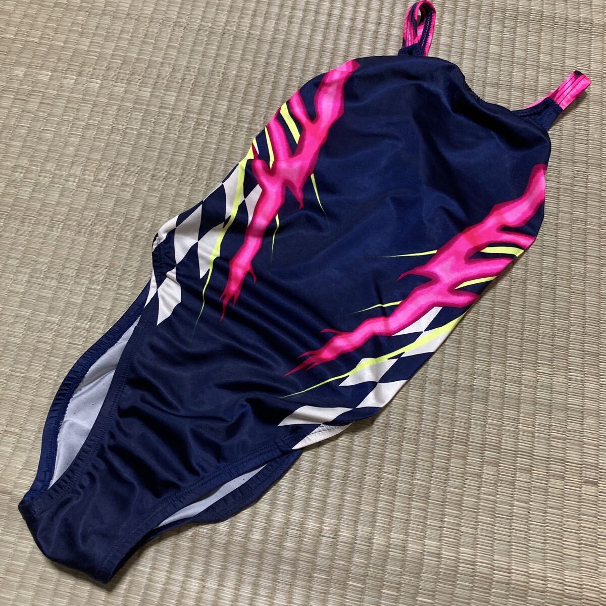 スピード 競泳水着 アクアスペック 美品 140サイズ 強光沢 ミズノ