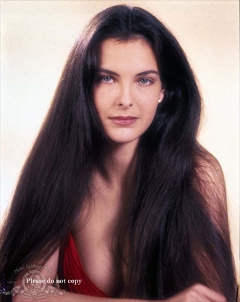 新品 007 ユア アイズ オンリー キャロル ブーケ サイン フォト の落札情報詳細 ヤフオク落札価格情報 オークフリー スマートフォン版