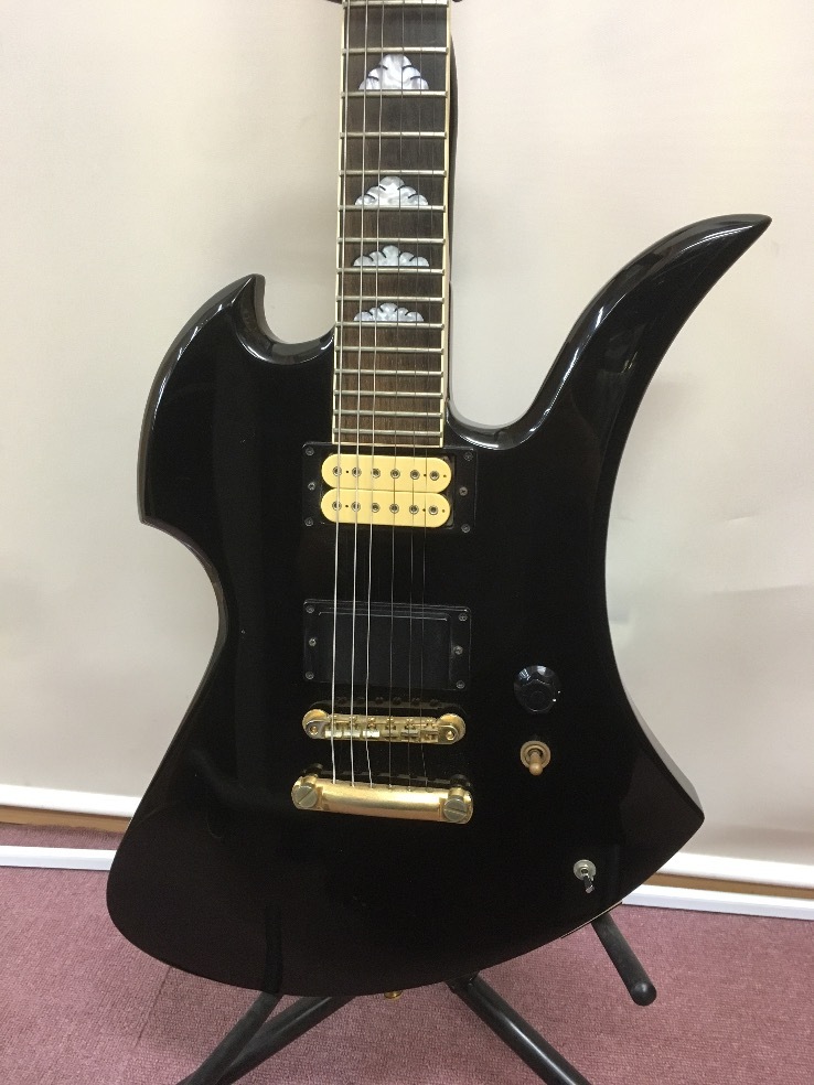 中古】Fernandes hide model モッキンバード 黒 MG-100X 中古 u41534の