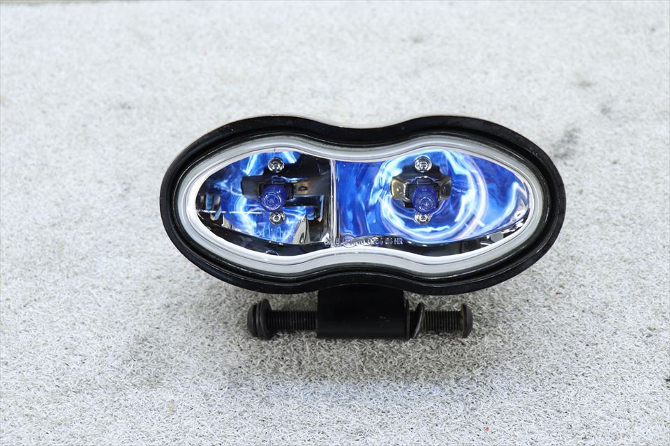 アメリカンなど汎用 異形ヘッドライト ウェーブライト エイリアン ハーレー スポーツスター ｓｒ４００ カスタム の落札情報詳細 ヤフオク落札価格情報 オークフリー スマートフォン版