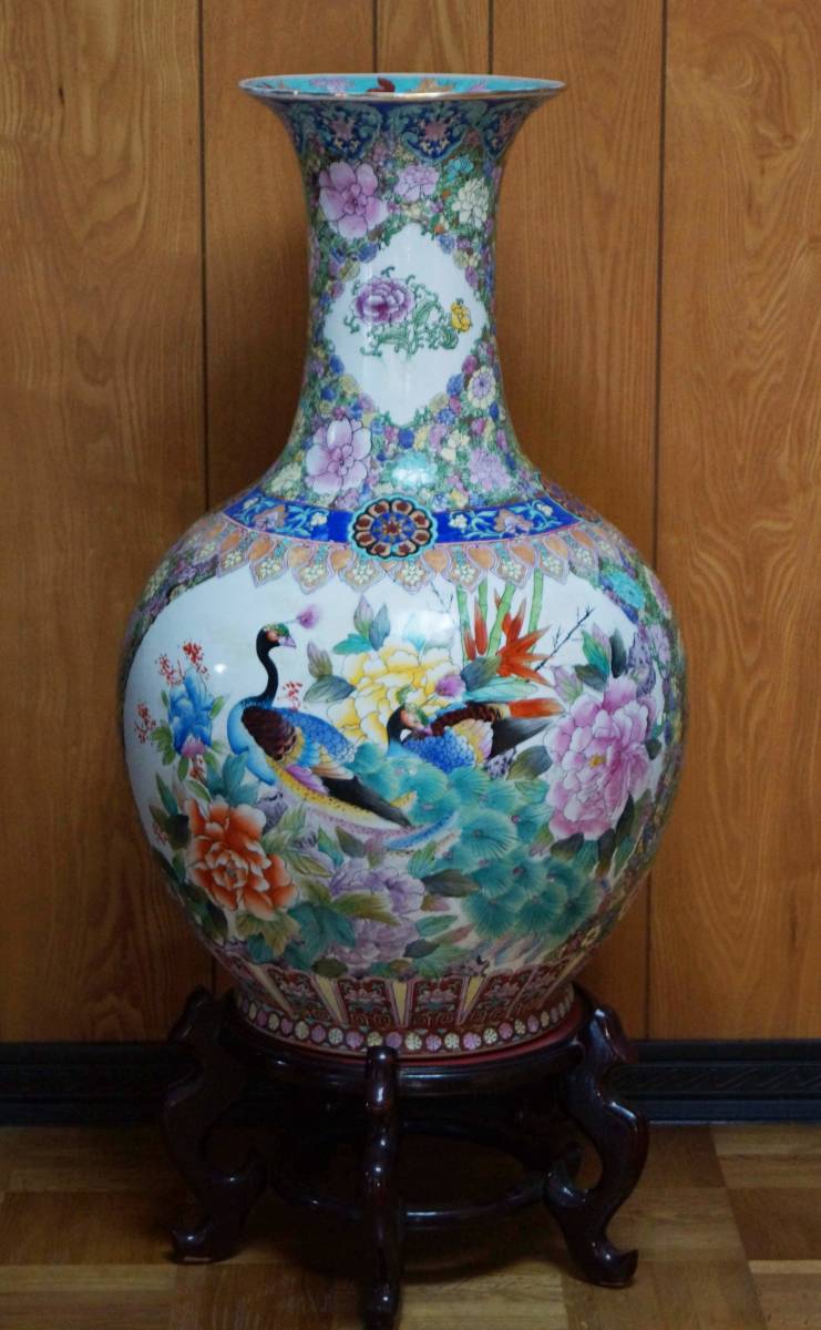 中国の粉彩色絵壺 五彩牡丹文壺 文化遺産オンライン