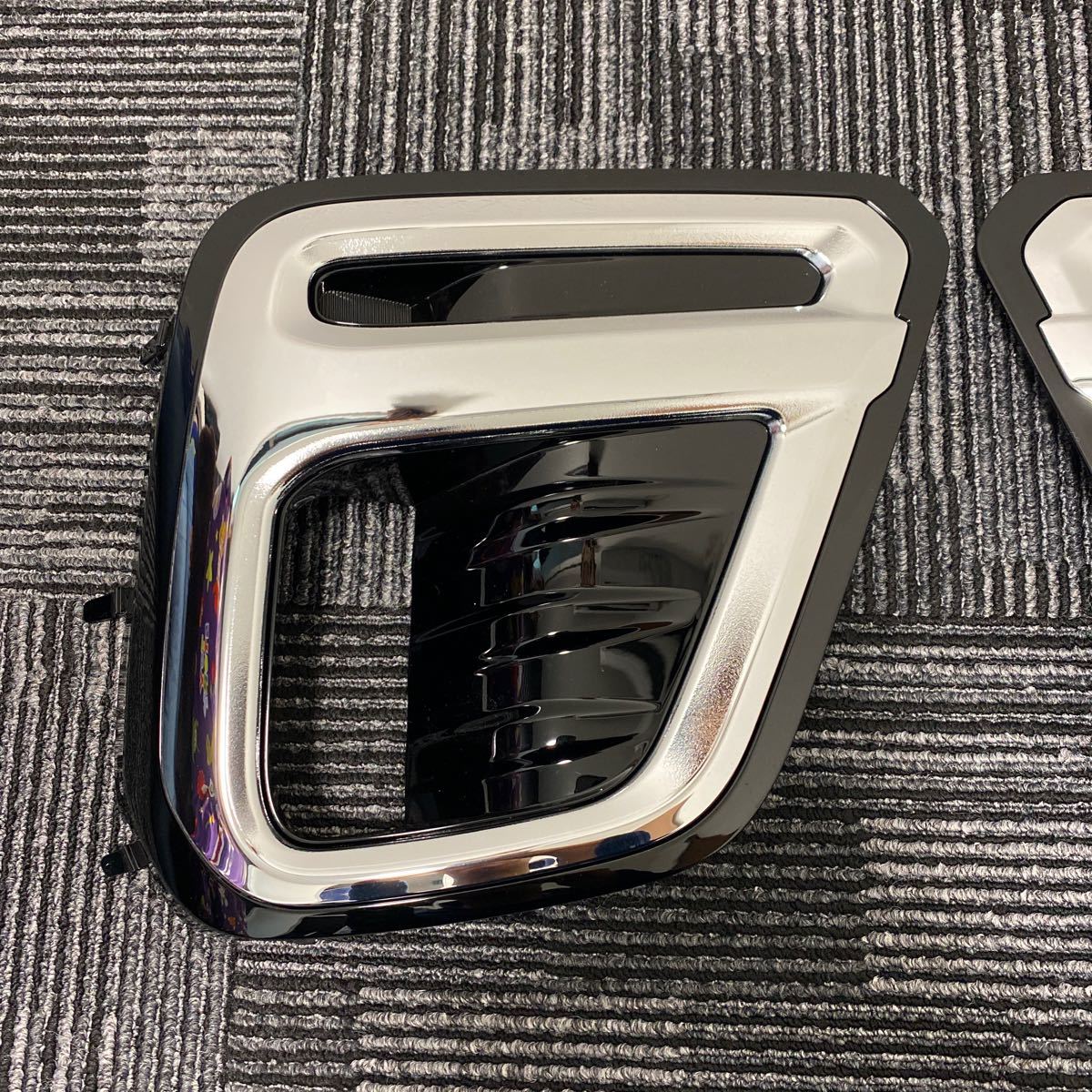 新車外し SKEフォレスター Advance スバル純正 フォグランプカバー